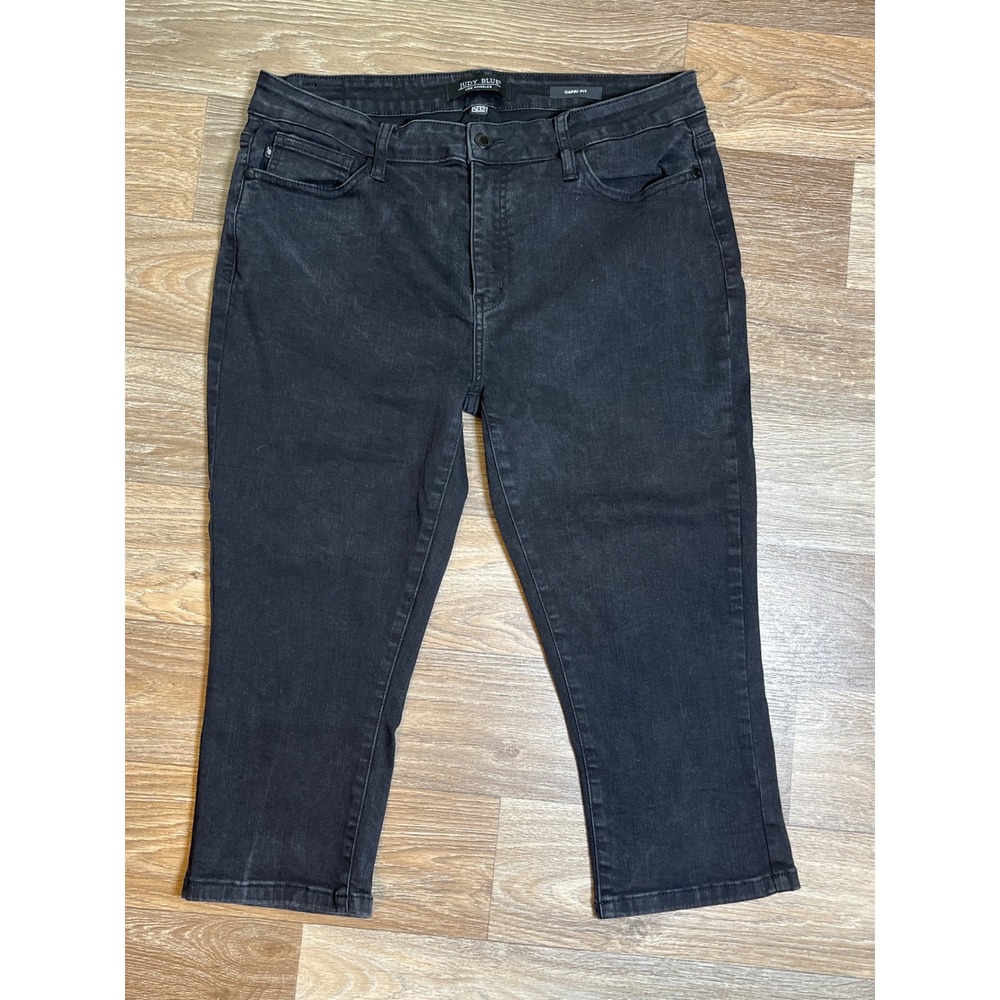 Judy Blue Capri Fit‎ Black Denim Jeans Stretch Cropped Pants Minimalist Sz 15/32